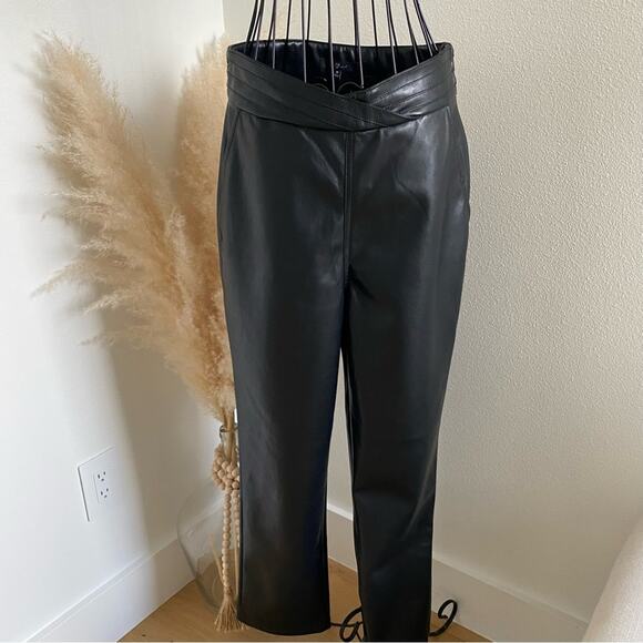 7 For All Mankind Black Faux Leather Cross Front Waist Cropped Pants Small - Picture 1 of 11